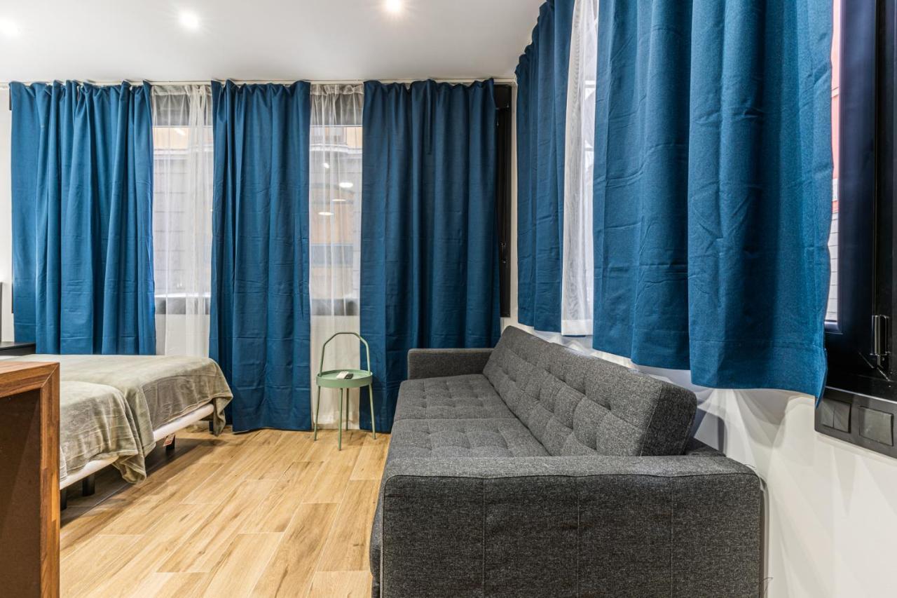 Vr Latina Apartments Мадрид Экстерьер фото