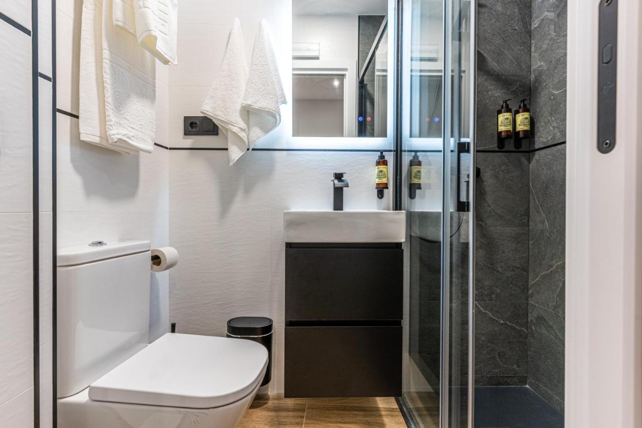 Vr Latina Apartments Мадрид Экстерьер фото